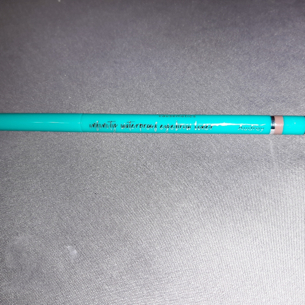 Infinity waterproof eyebrow liner